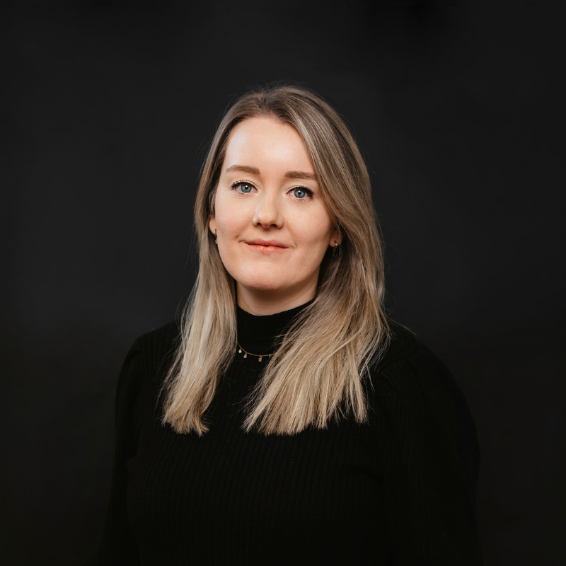 Portretfoto van adviseur vitaliteit Marrit Berg.